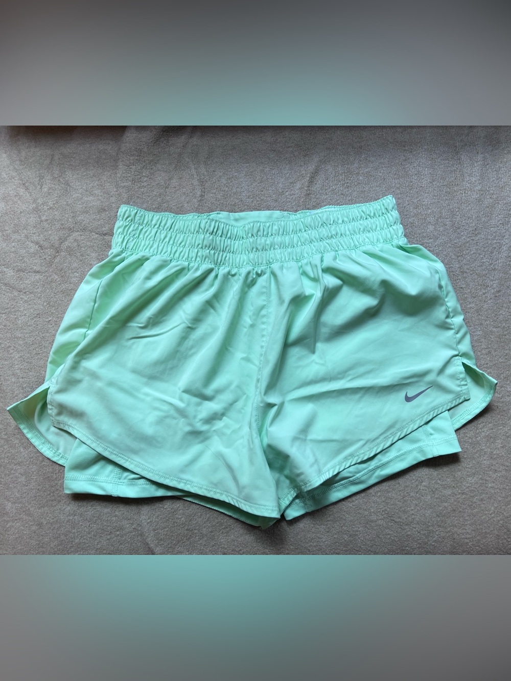 NIKE Women's One Dri-FIT High-Waisted 3" 2-in-1 Shorts - Vapor Green